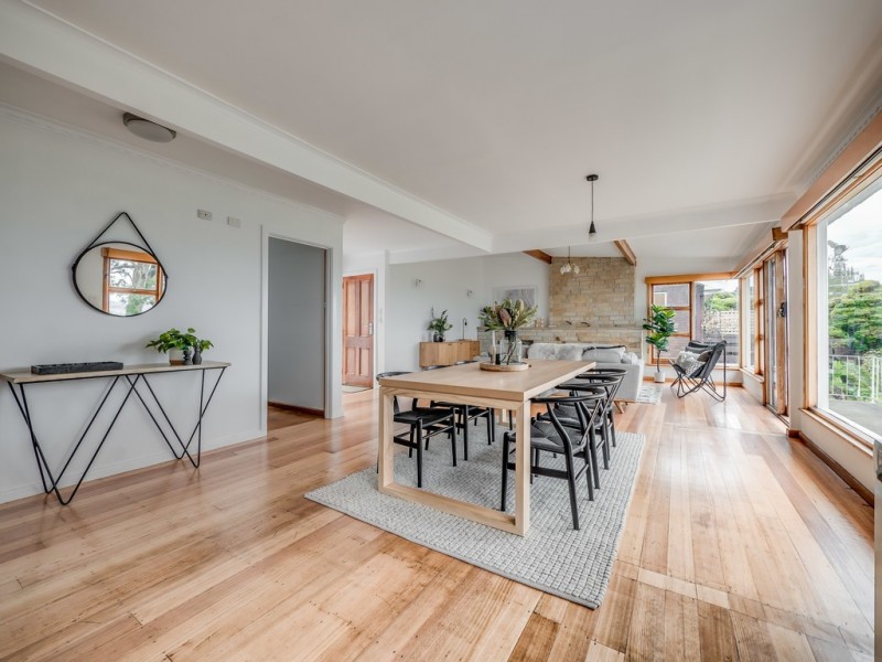 46 Delta Avenue, Taroona TAS 7053