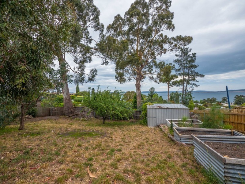 46 Delta Avenue, Taroona TAS 7053