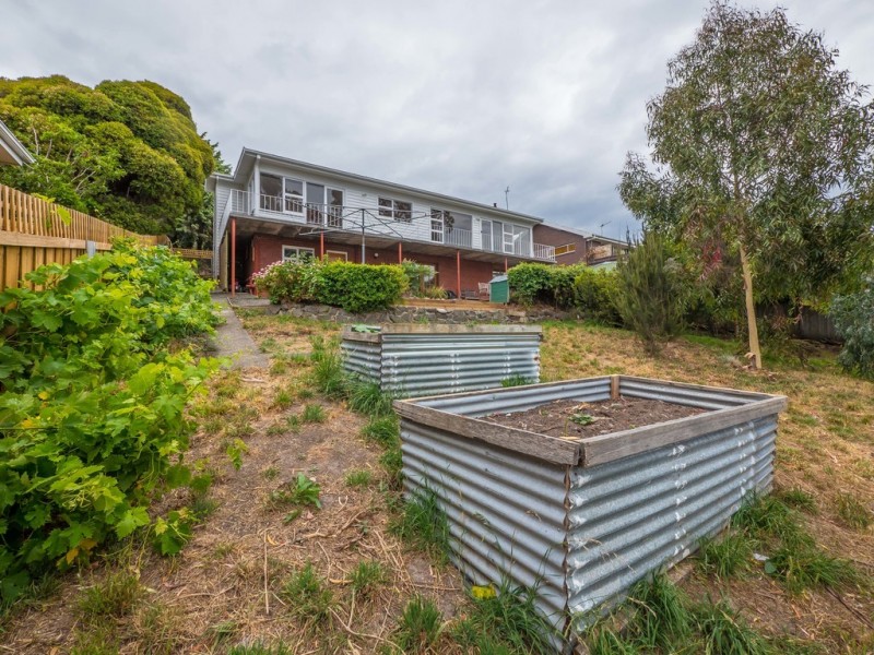 46 Delta Avenue, Taroona TAS 7053
