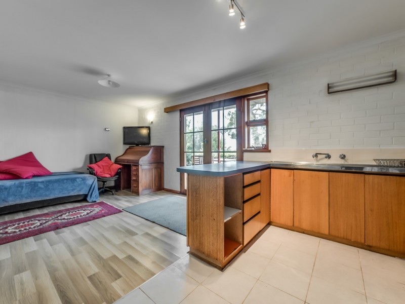 46 Delta Avenue, Taroona TAS 7053