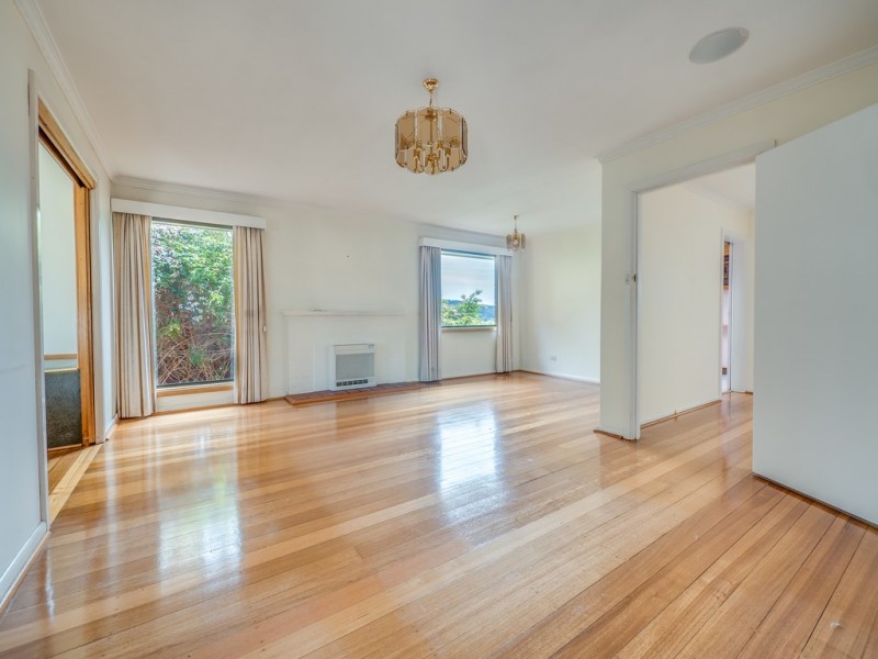 22 St Helens Street, Lindisfarne TAS 7015