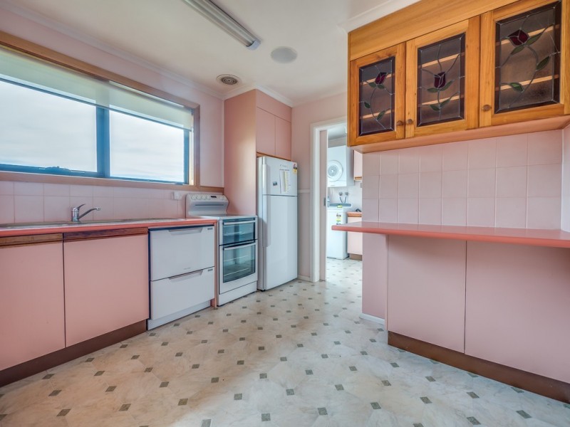 22 St Helens Street, Lindisfarne TAS 7015