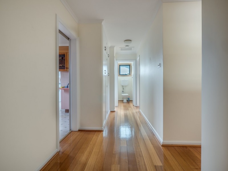 22 St Helens Street, Lindisfarne TAS 7015