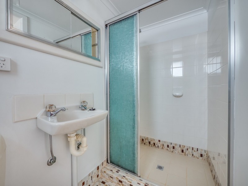 22 St Helens Street, Lindisfarne TAS 7015