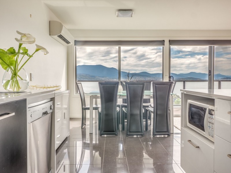 1/746 Oceana Drive, Tranmere TAS 7018