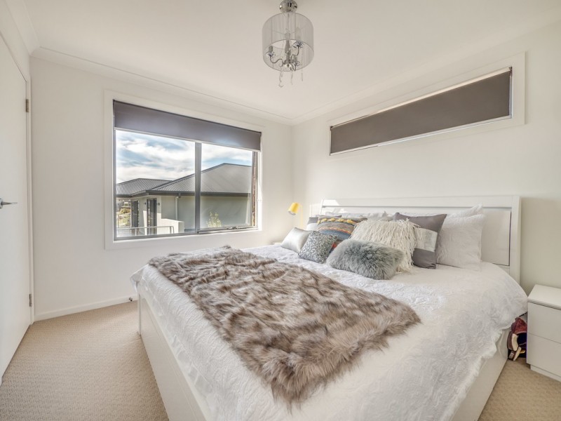 1/746 Oceana Drive, Tranmere TAS 7018
