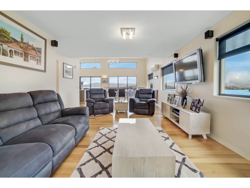 3/176 Derwent Avenue, Lindisfarne TAS 7015