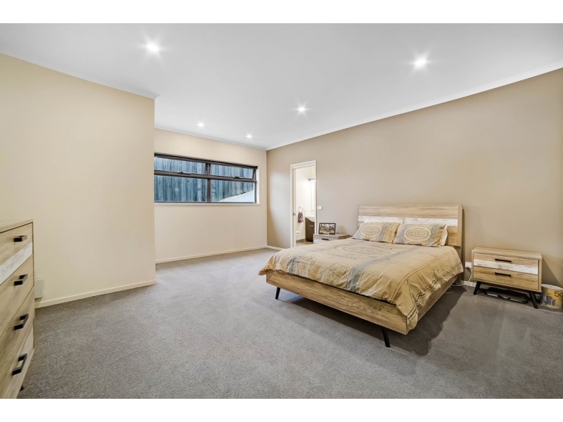 3/176 Derwent Avenue, Lindisfarne TAS 7015
