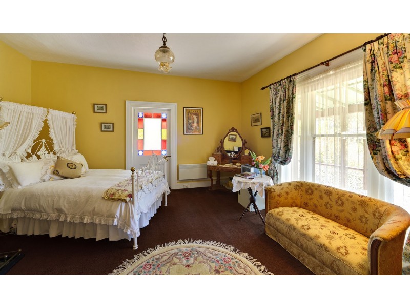 1 Tynwald Road, New Norfolk TAS 7140