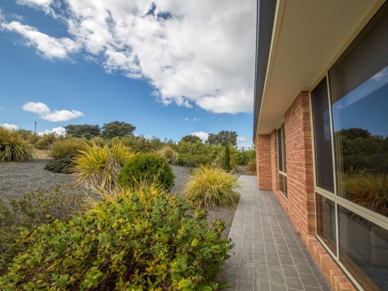 19 Wards Avenue, Lewisham TAS 7173