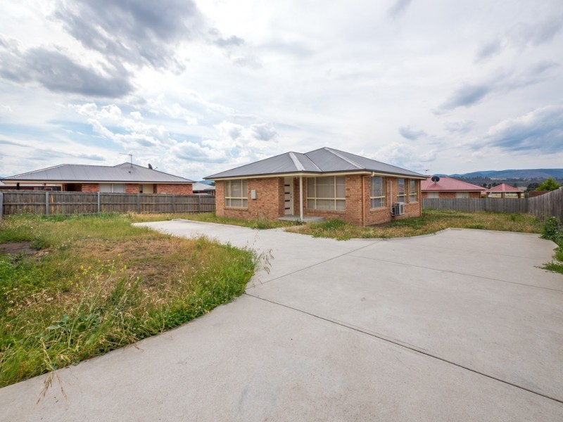 16 Burrows Avenue, Brighton TAS 7030
