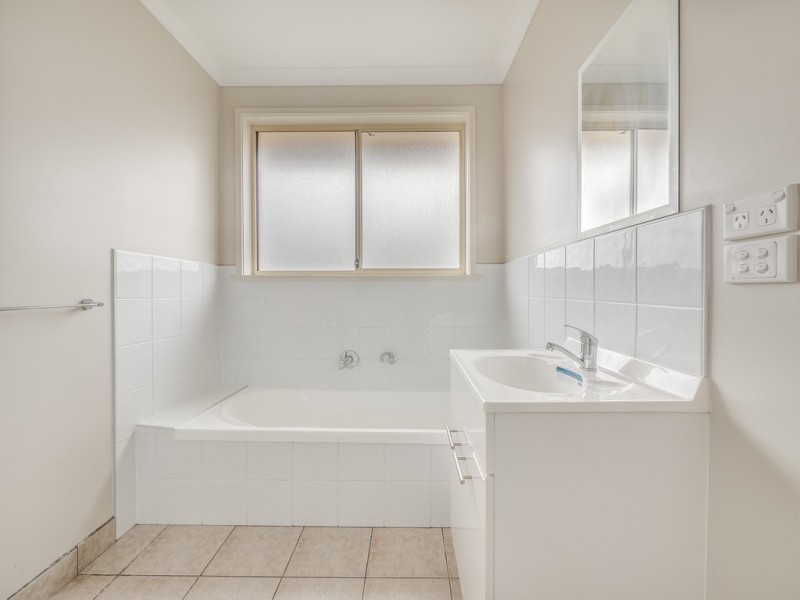 16 Burrows Avenue, Brighton TAS 7030