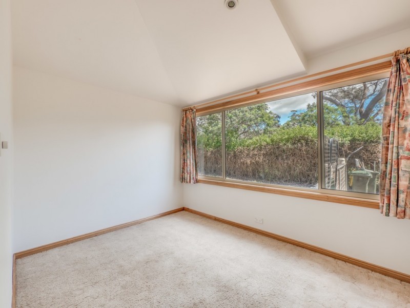 24 Roaring Beach Road, South Arm TAS 7022