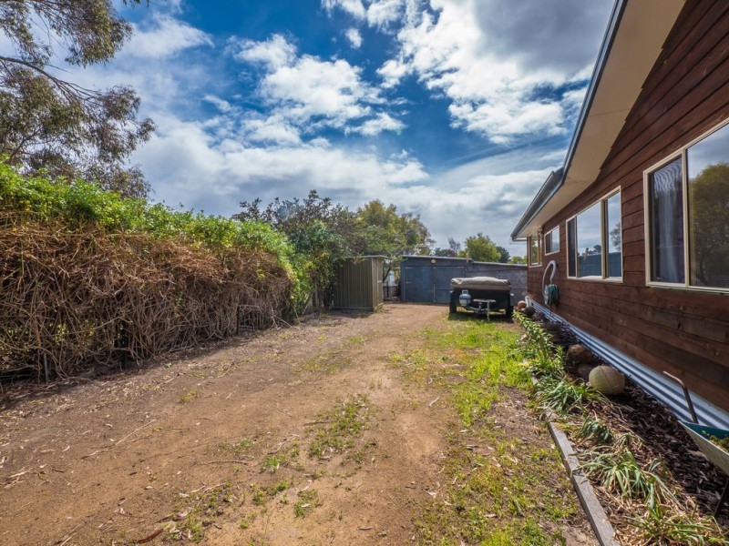 24 Roaring Beach Road, South Arm TAS 7022