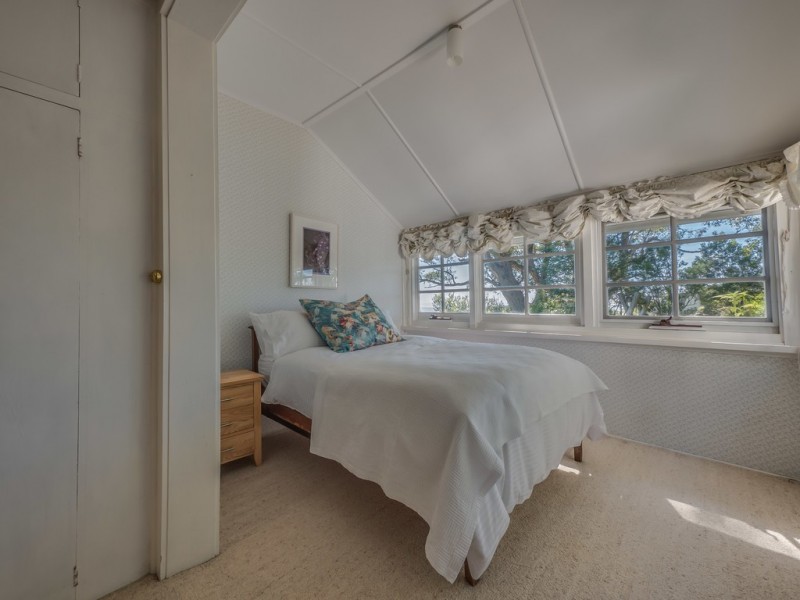 10 Bracken Lane, Fern Tree TAS 7054