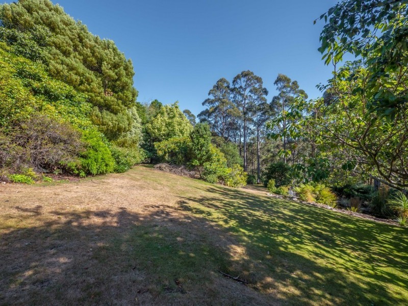 10 Bracken Lane, Fern Tree TAS 7054