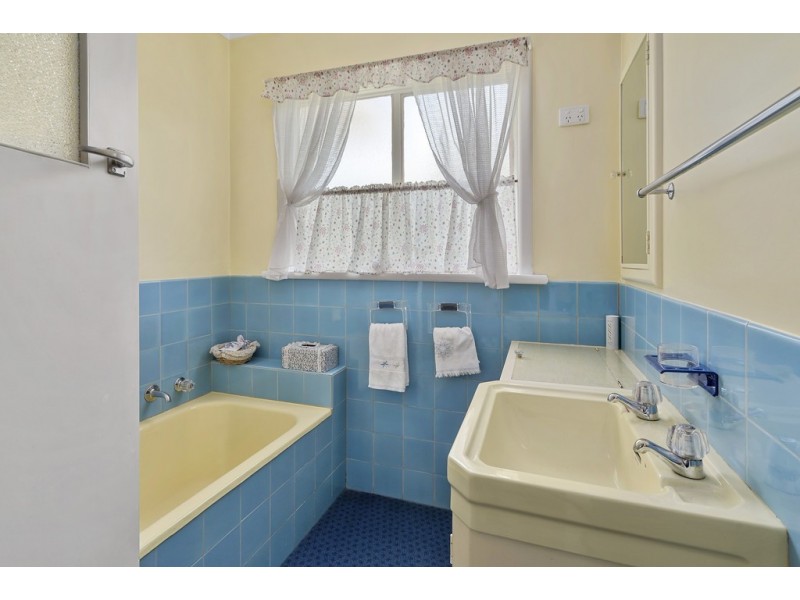 7 Kelvedon Avenue, Taroona TAS 7053