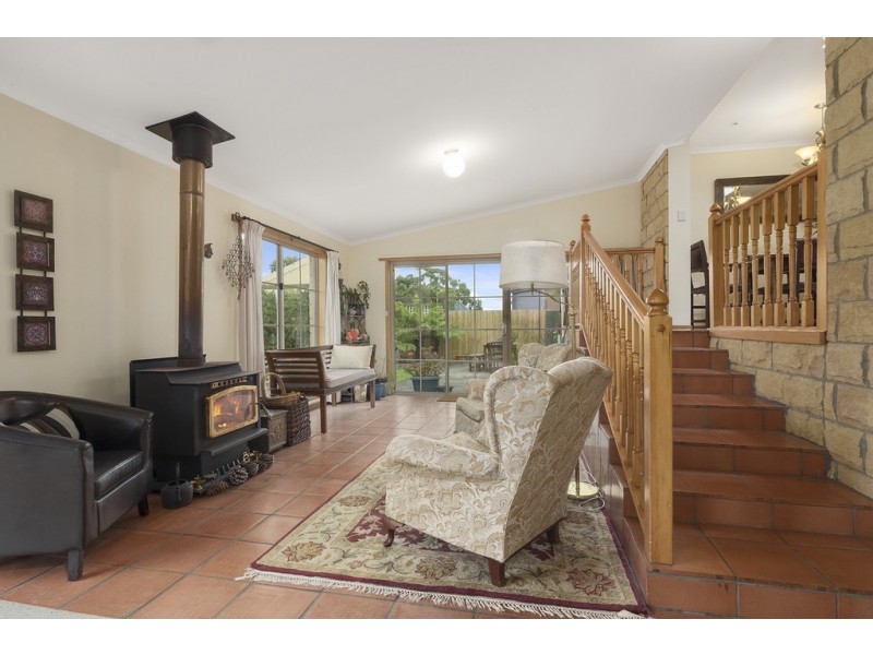 18 Weemala Court, Mount Nelson TAS 7007