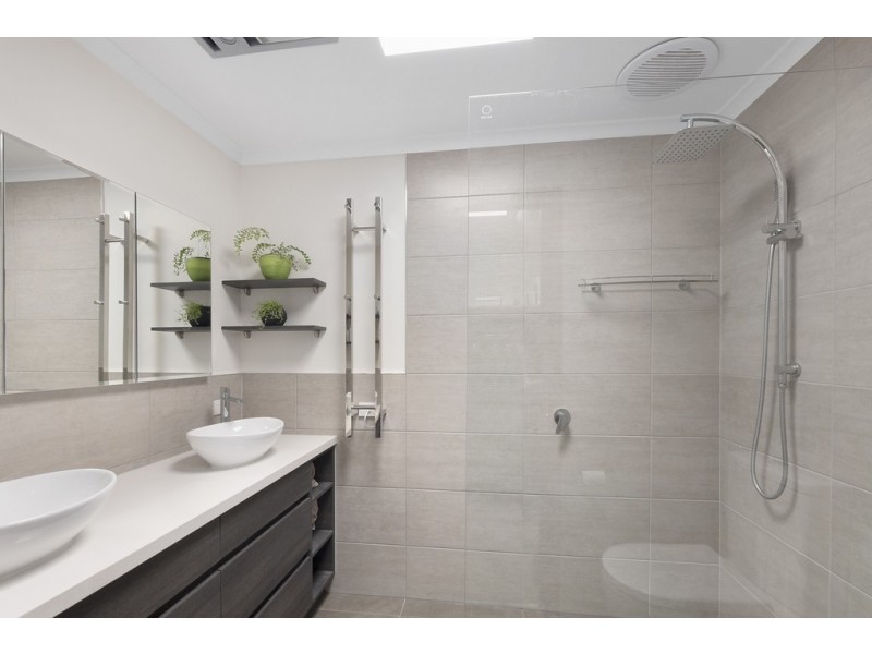 18 Weemala Court, Mount Nelson TAS 7007