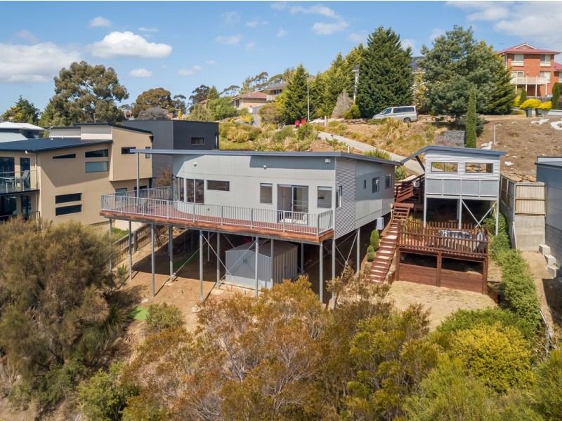 39 Rosehill Crescent, Lenah Valley TAS 7008
