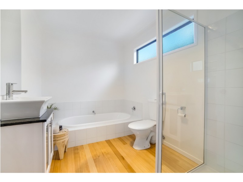 39 Rosehill Crescent, Lenah Valley TAS 7008