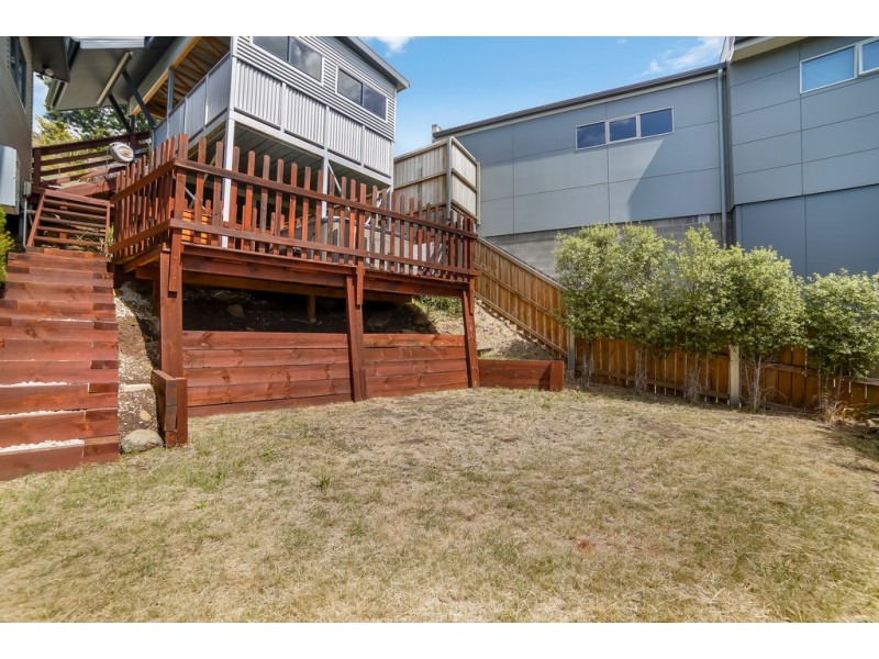 39 Rosehill Crescent, Lenah Valley TAS 7008