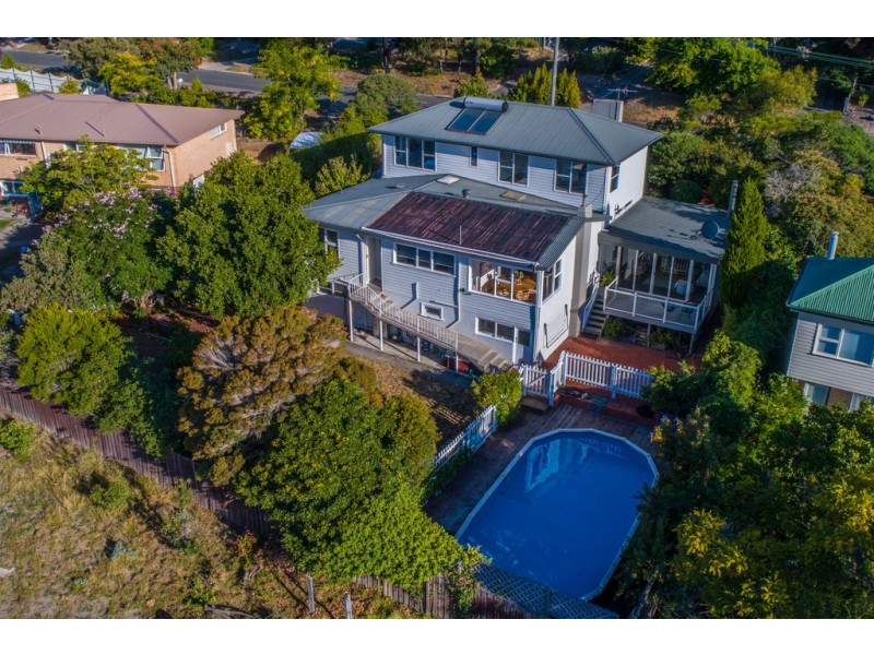 33 Derwent Avenue, Geilston Bay TAS 7015