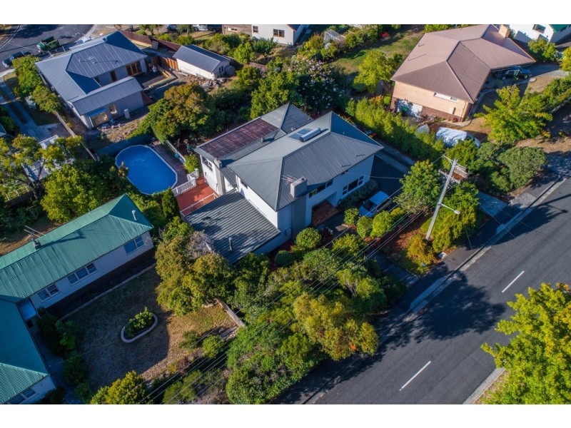33 Derwent Avenue, Geilston Bay TAS 7015