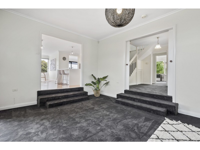 33 Derwent Avenue, Geilston Bay TAS 7015