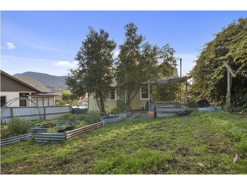 7 Cox Avenue, Lutana TAS 7009