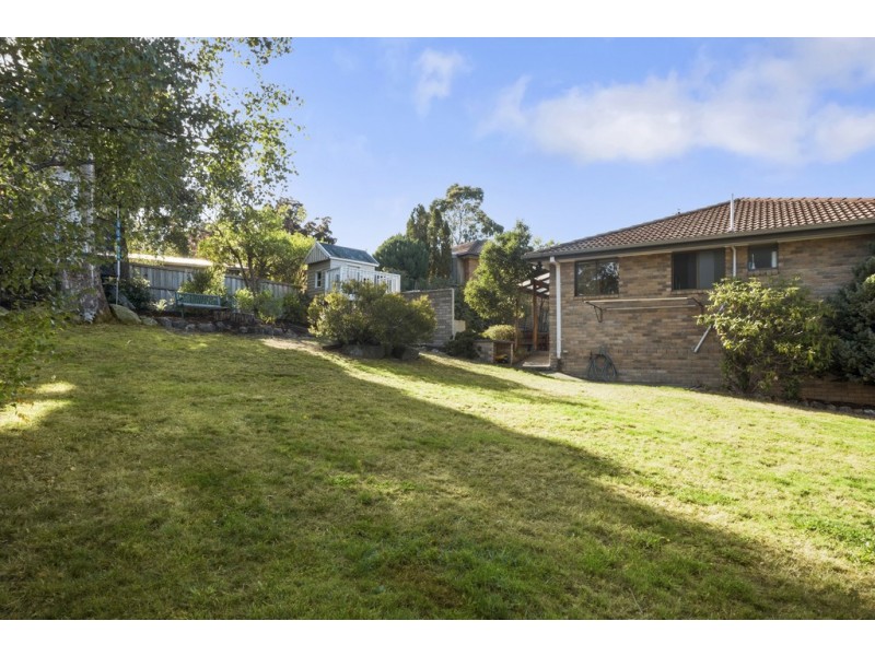 16 Lalwinya Road, Mount Nelson TAS 7007