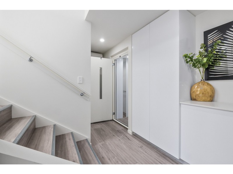3/9 Trikala Place, Tranmere TAS 7018