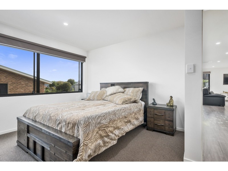 3/9 Trikala Place, Tranmere TAS 7018
