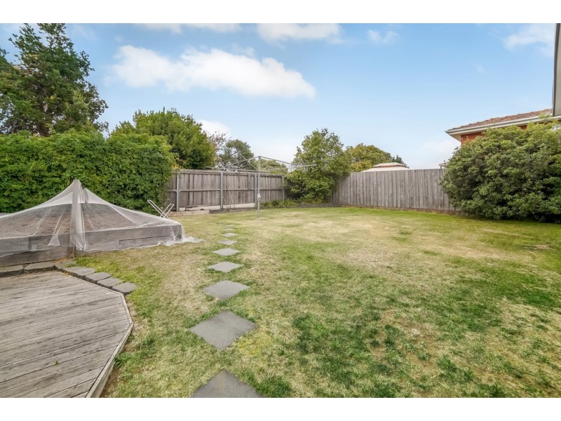 2 Abermere Avenue, Mount Stuart TAS 7000