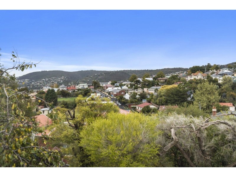 14 Cavell Street, West Hobart TAS 7000