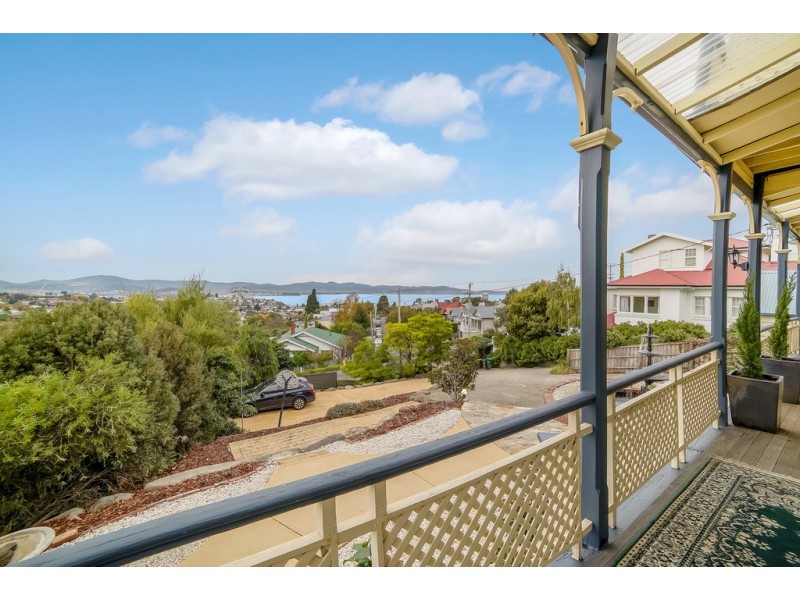 25 Proctors Road, Dynnyrne TAS 7005