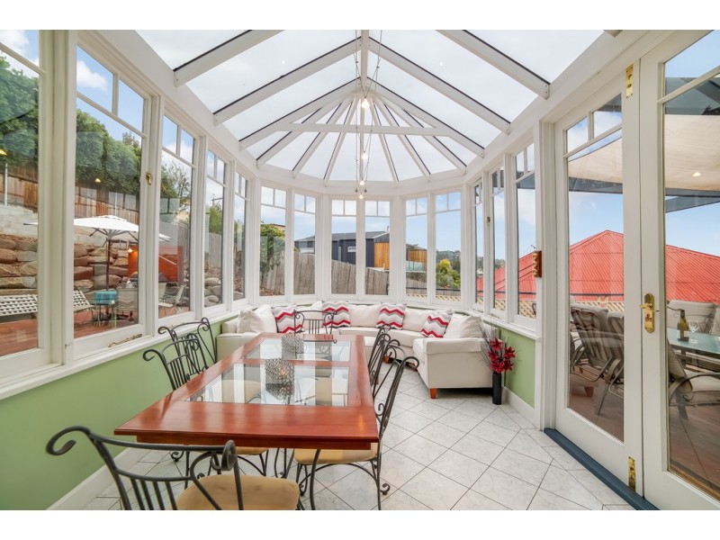 25 Proctors Road, Dynnyrne TAS 7005