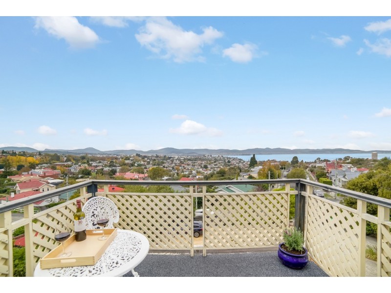 25 Proctors Road, Dynnyrne TAS 7005