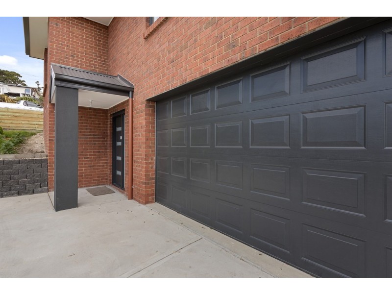 8 Elliott Road, Glenorchy TAS 7010