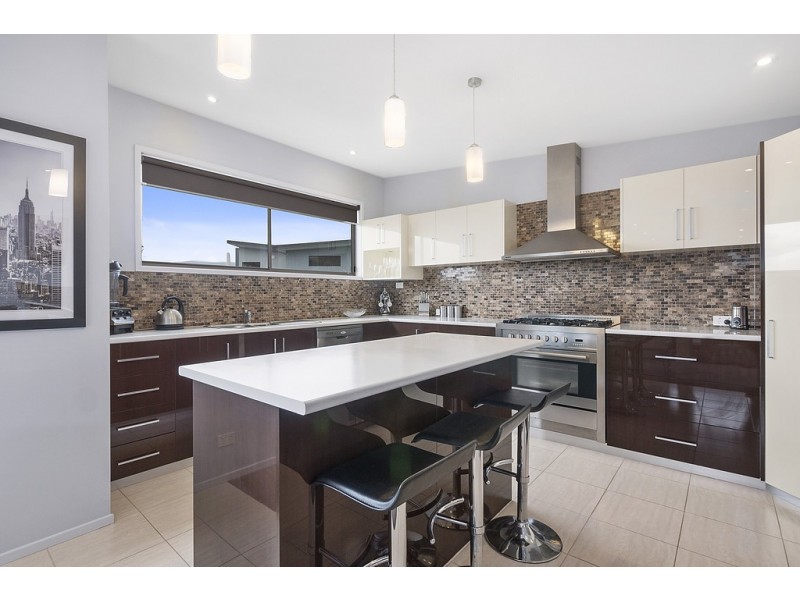 45 Spinnaker Crescent, Tranmere TAS 7018