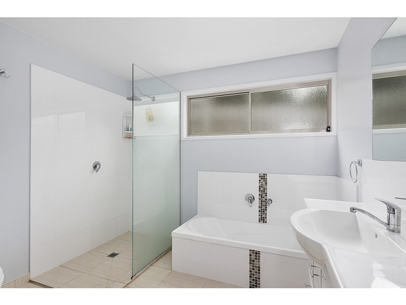 45 Spinnaker Crescent, Tranmere TAS 7018
