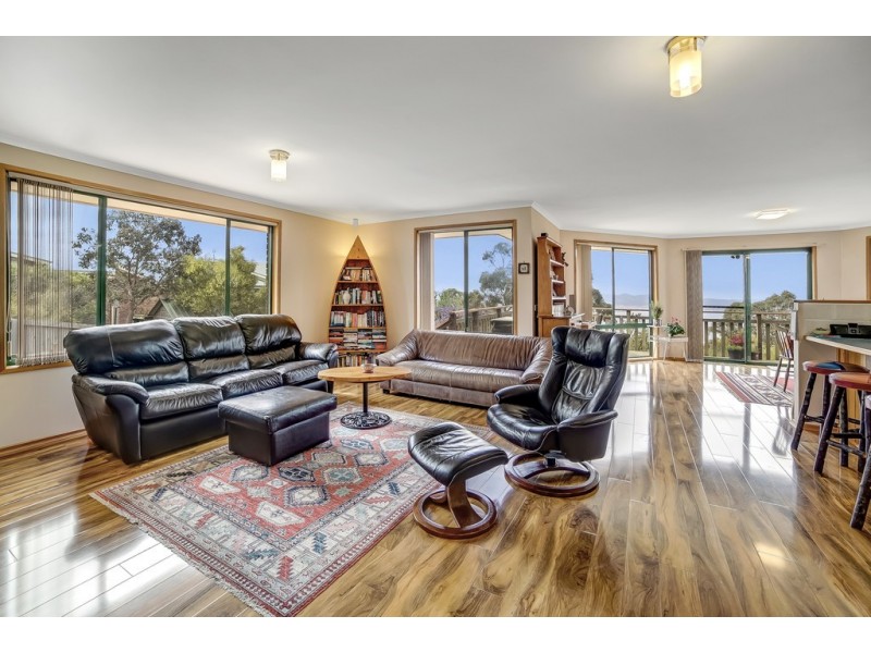 2 Woodridge Place, Tolmans Hill TAS 7007