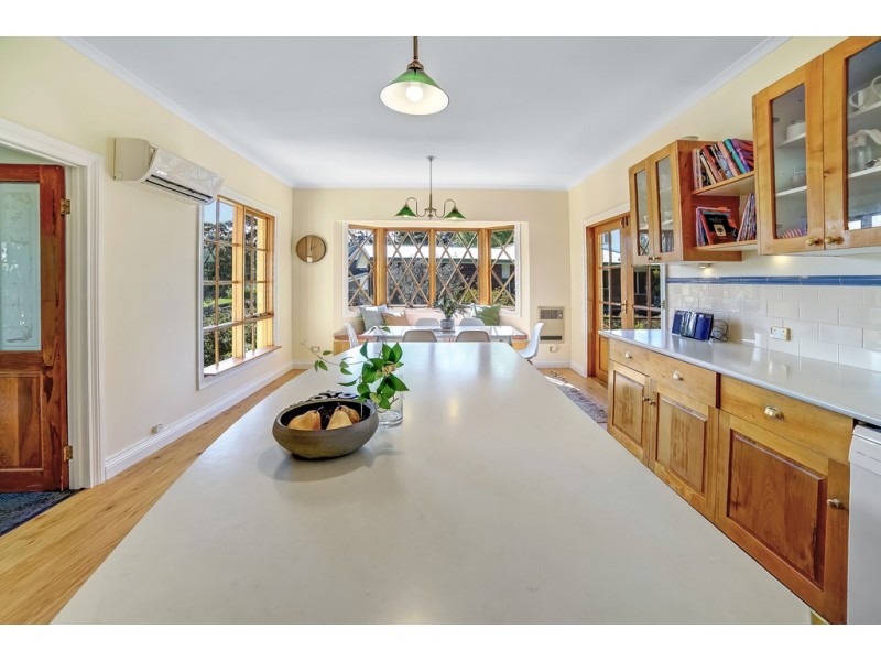 17 Broughton Avenue, Mount Nelson TAS 7007