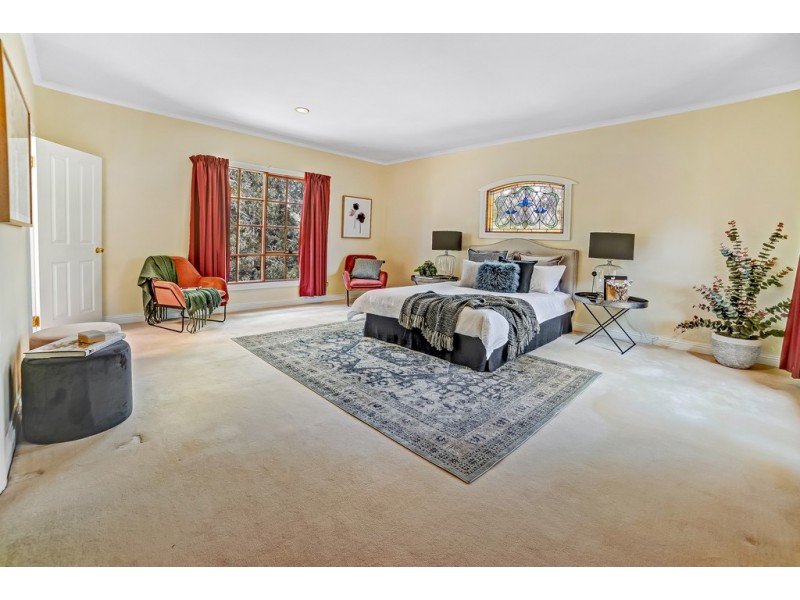 17 Broughton Avenue, Mount Nelson TAS 7007