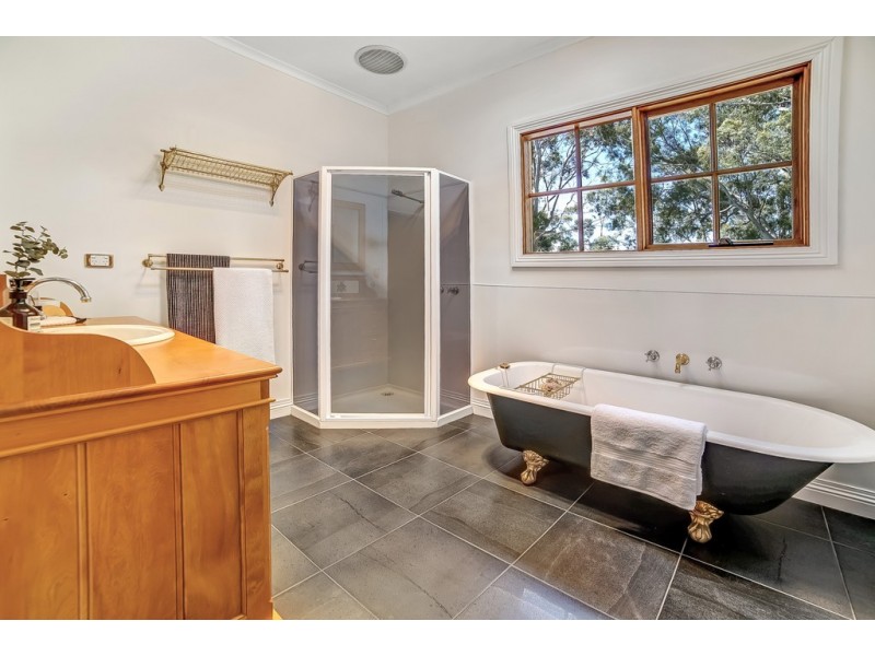 17 Broughton Avenue, Mount Nelson TAS 7007