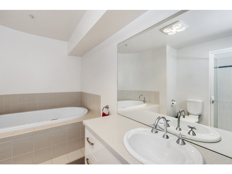 4/646 Sandy Bay Road, Sandy Bay TAS 7005