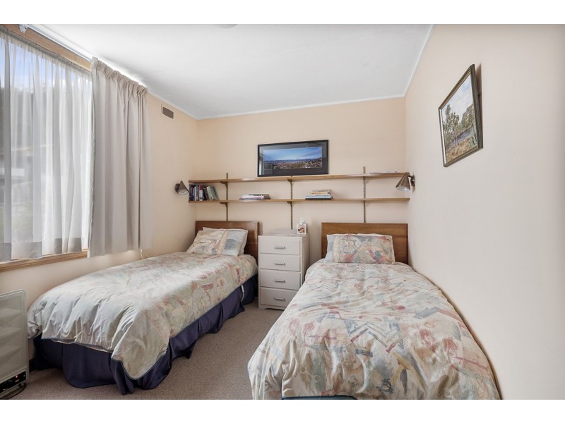 24 Weerona Avenue, Mount Stuart TAS 7000