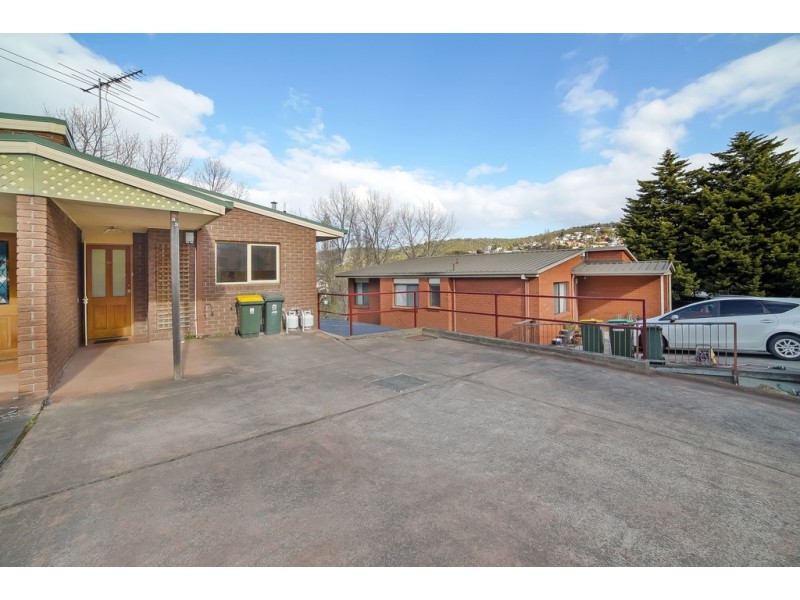 23 Davey Place, South Hobart TAS 7004