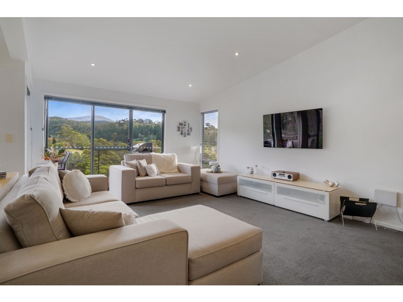 3/30 Shirley Boulevard, Lenah Valley TAS 7008