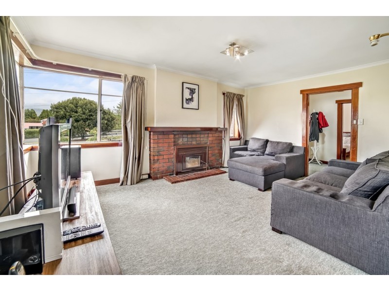 337 Brooker Highway, Lutana TAS 7009